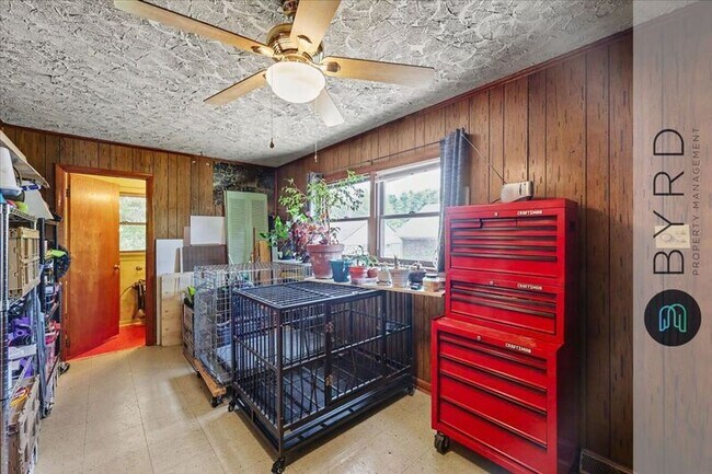 Building Photo - 3708 Grandel Dr