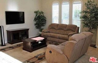 Building Photo - 20329 Paseo Los Arcos