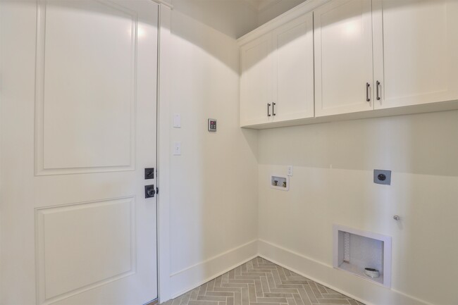 Building Photo - 4425 Grace Pk Trl