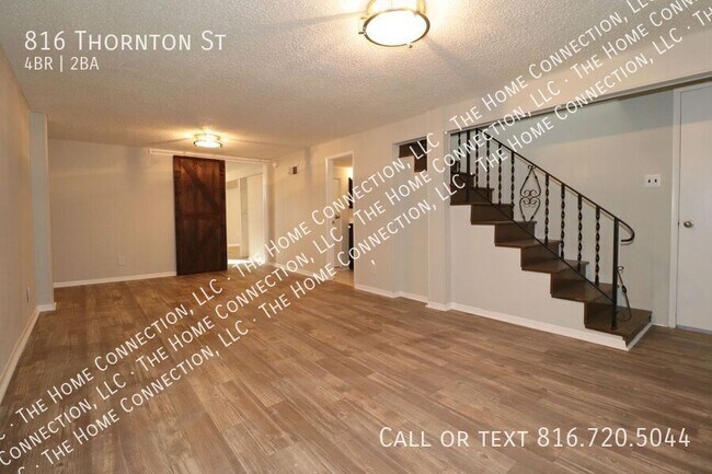 Building Photo - 816 Thornton St