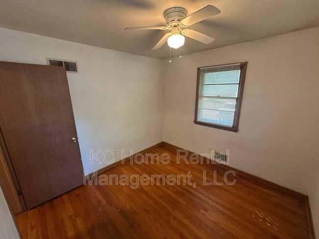 Building Photo - 3015 N 53rd St