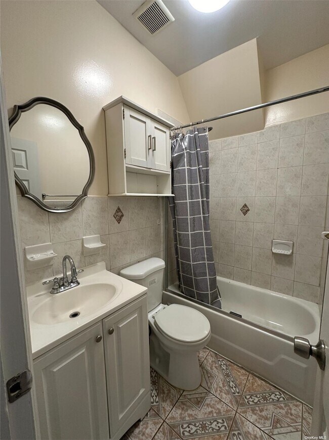 Building Photo - 95-30 125th St