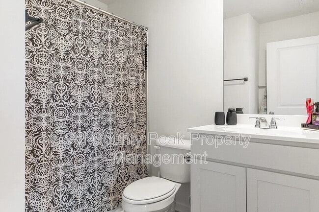 Building Photo - 6127 Prickly Lp