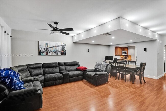 Building Photo - 4736 NW 90th Ave