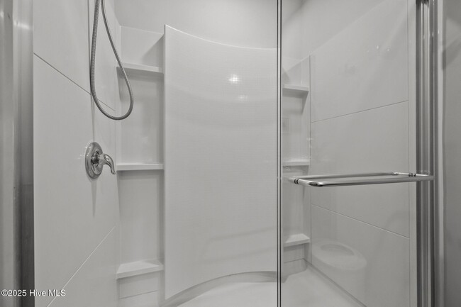Building Photo - 387 High Ridge Ct