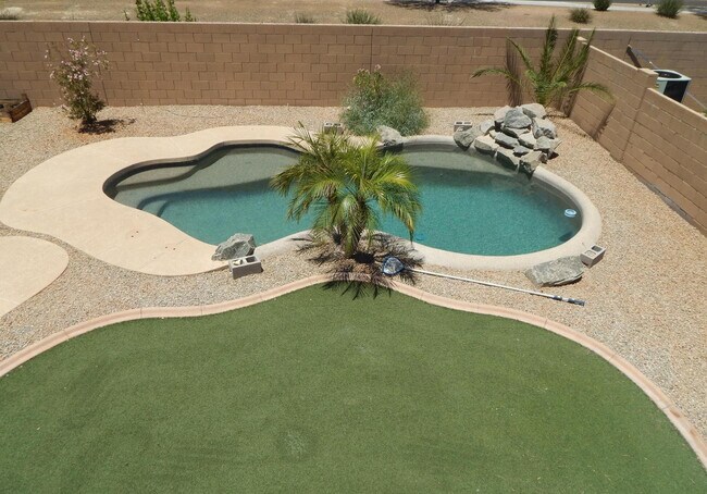 Building Photo - 17440 W Caribbean Ln