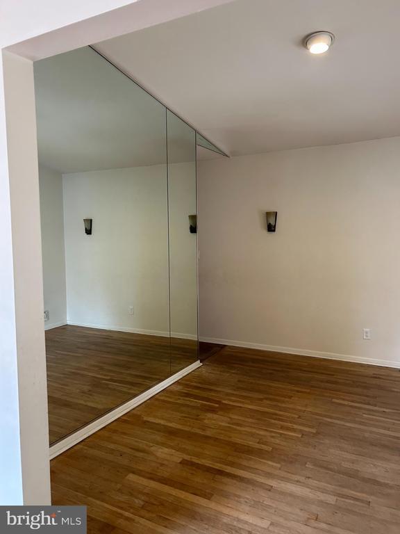 Building Photo - 14 Forester Dr