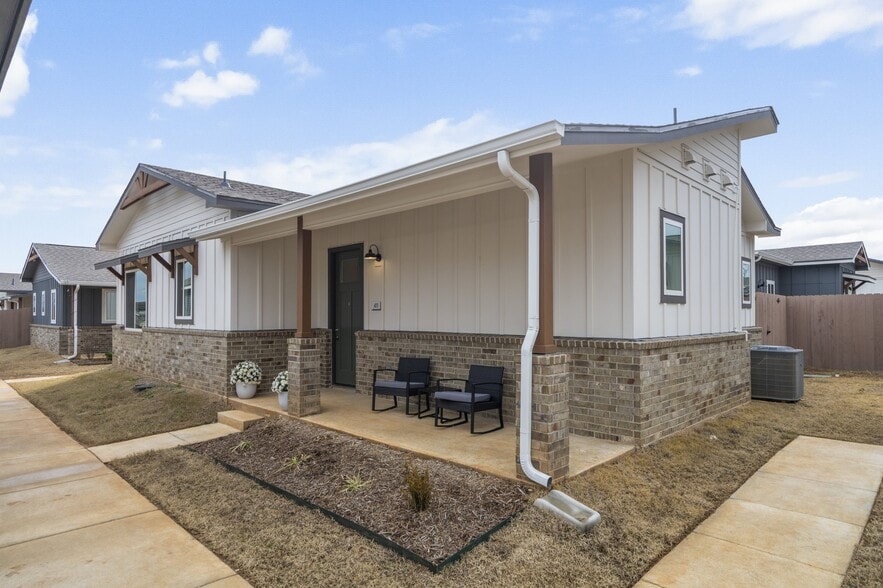 Building Photo - Trulo Homes Tara Ridge