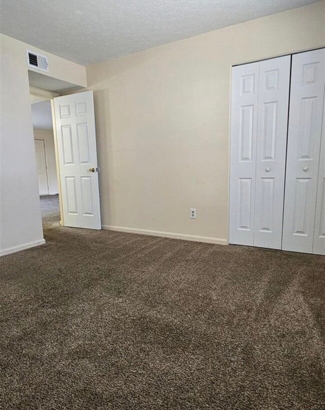 Building Photo - 2841 Frontier Ct