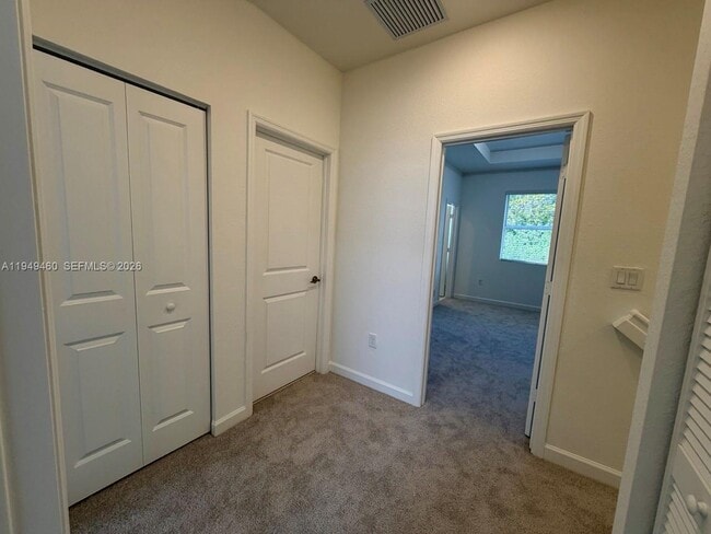 Building Photo - 254 10th Ct