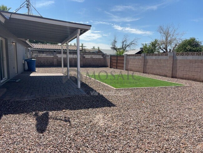 Building Photo - 270 S Dobson Rd