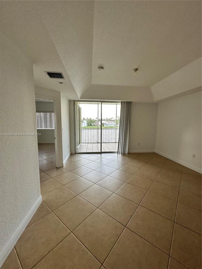 Building Photo - 10700 NW 66th St