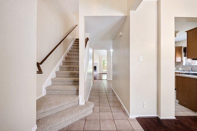 Primary Photo - Stunning 4-Bedroom Home in Cedar Park with...