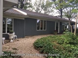 Building Photo - 10 Ballinswood Rd