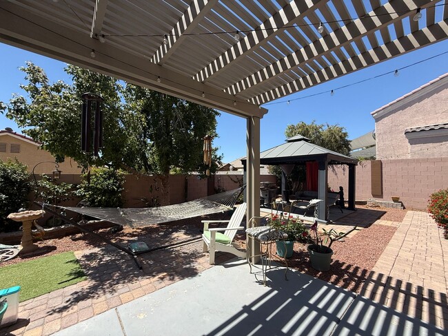 Building Photo - Single-Story Home with Solar, 3-Car Garage & Covered Patio
