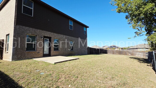 Building Photo - 1212 Bronze Ln
