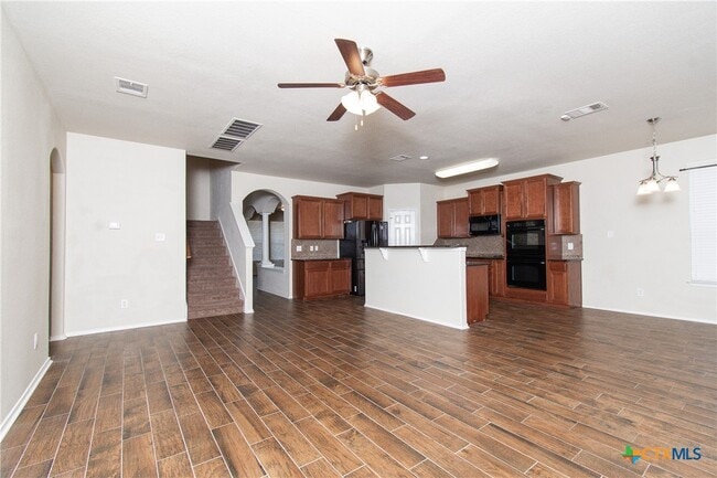 Building Photo - 2403 Black Orchid Dr