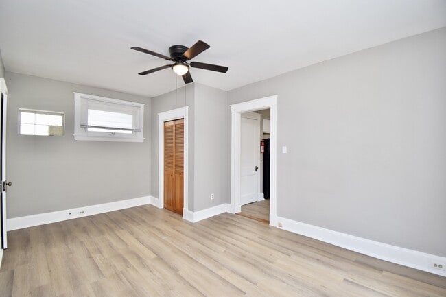 Building Photo - 3048 Taylor Ave