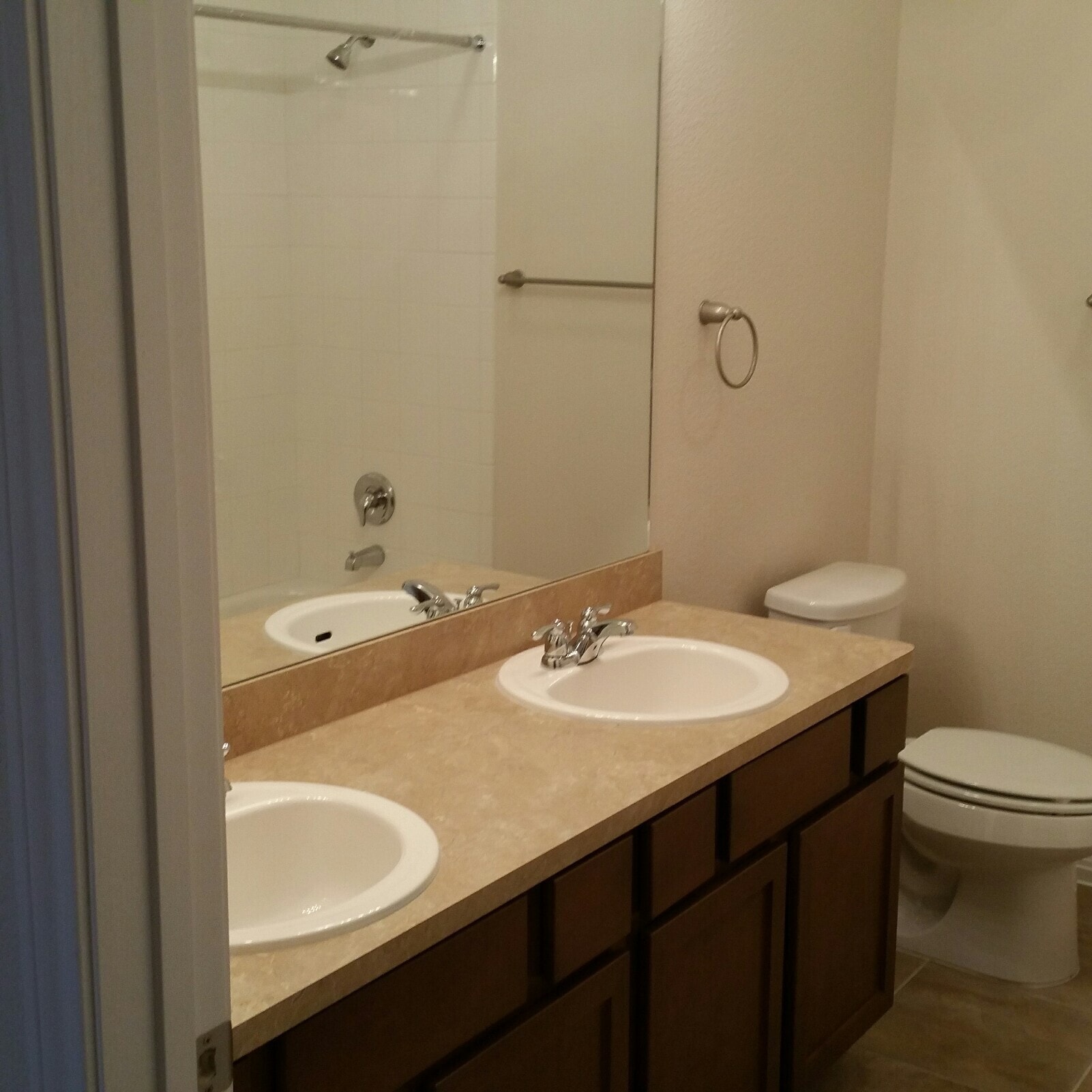 Building Photo - 338 TX-332 Loop