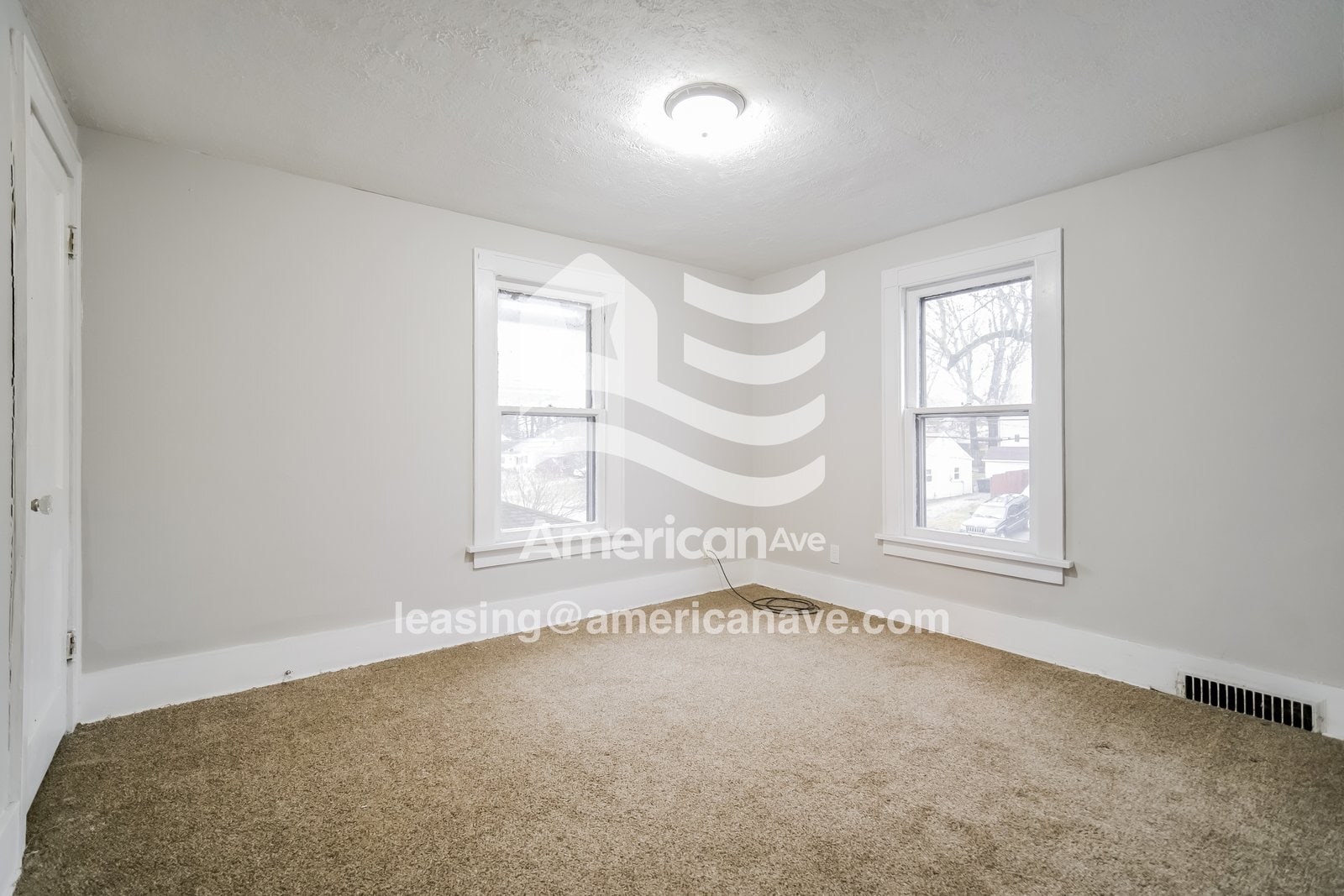 Building Photo - 247 Goodview Ave