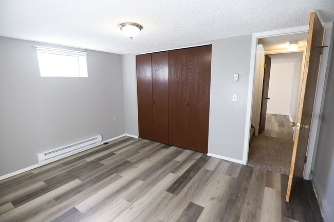 Building Photo - Malstrom 713