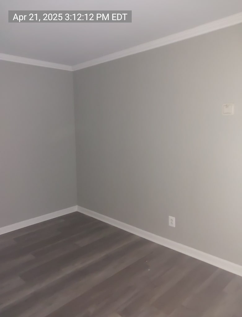 Building Photo - 2112 Sidney Ave