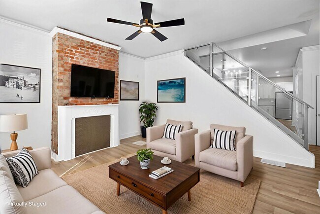 Building Photo - Renovated Home with 1st floor Study or Additional Bedroom