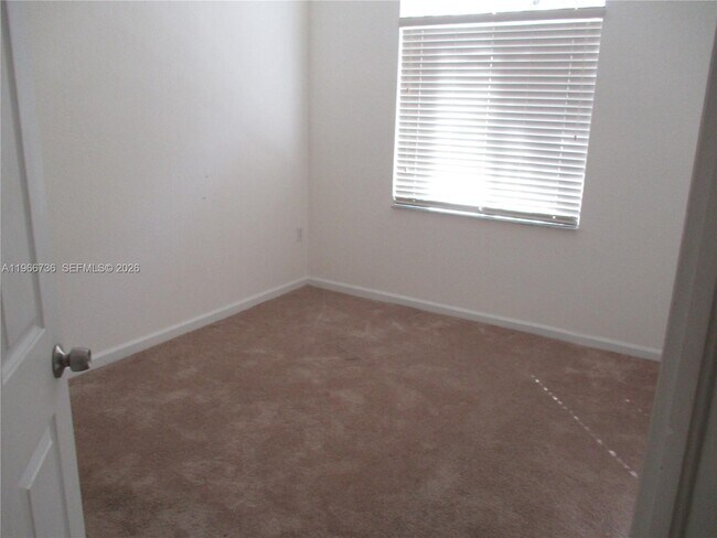 Building Photo - 8803 SW 206th Ln