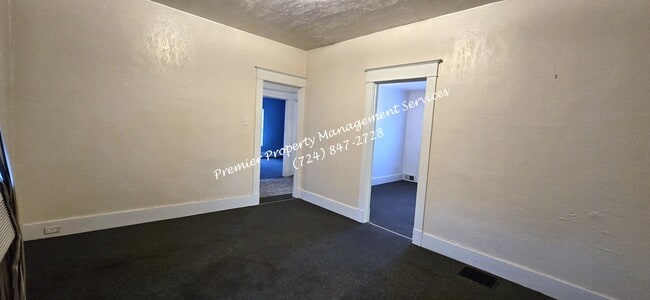 Building Photo - 404 Center Ave