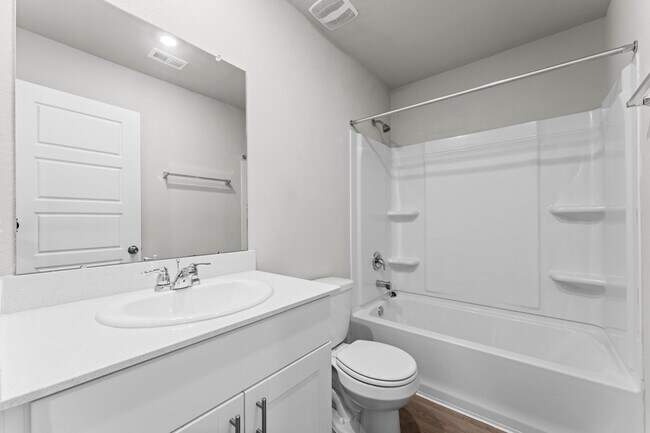 Building Photo - 603 Levine Ct