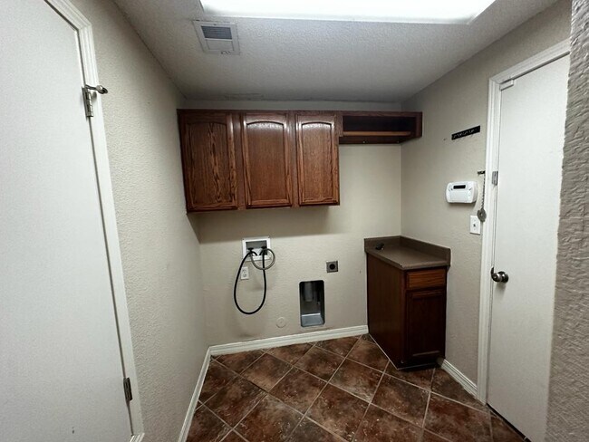 Building Photo - 3588 Tierra Calida Dr