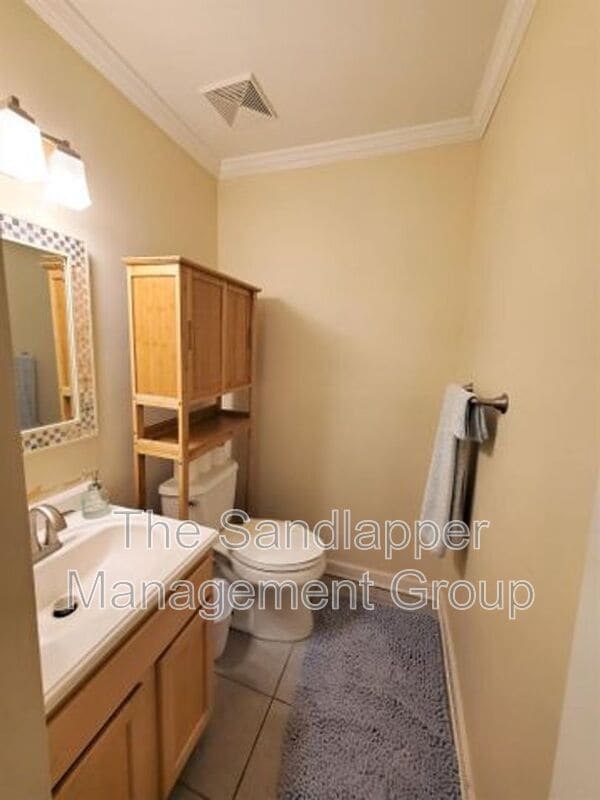 Building Photo - 21 Rivers Point Row