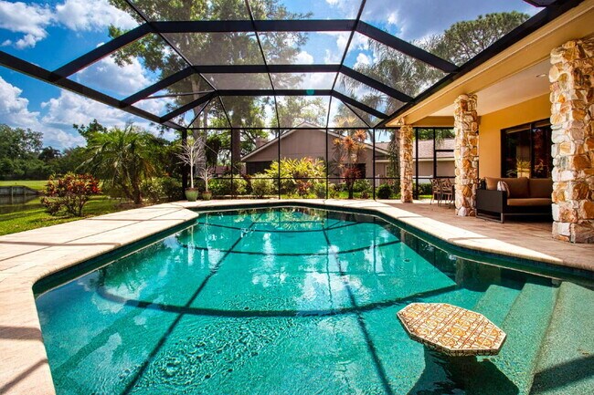 Building Photo - Palm Aire Fully Furnished Rental