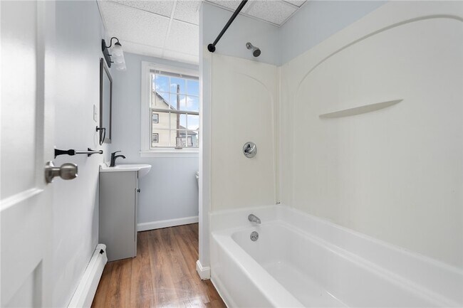 Building Photo - 254 Shawmut Ave