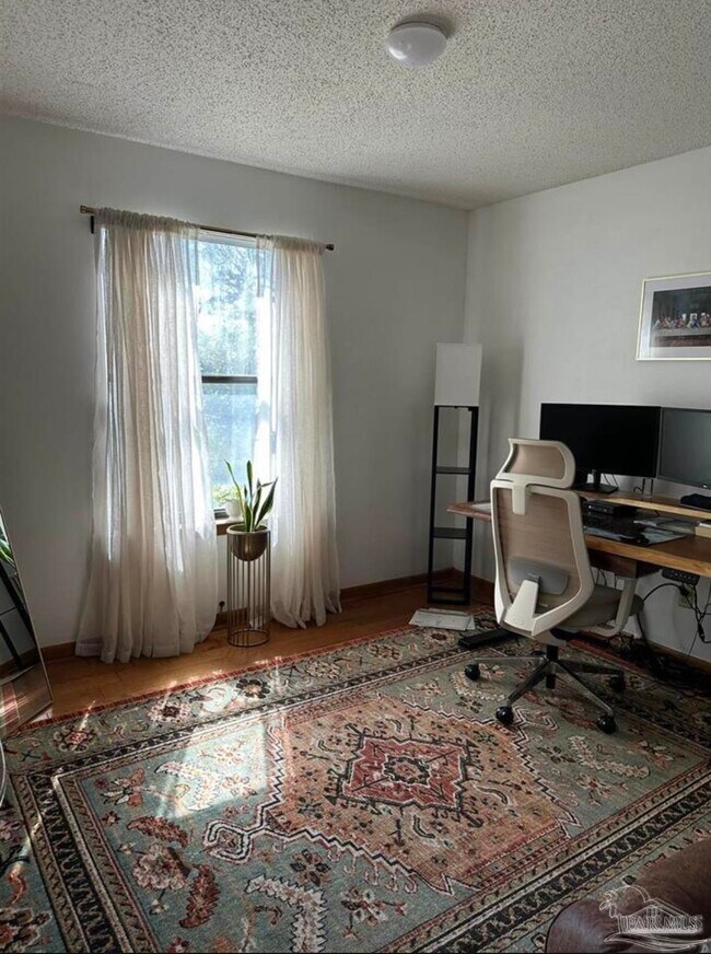 Building Photo - 3132 Waterview Dr