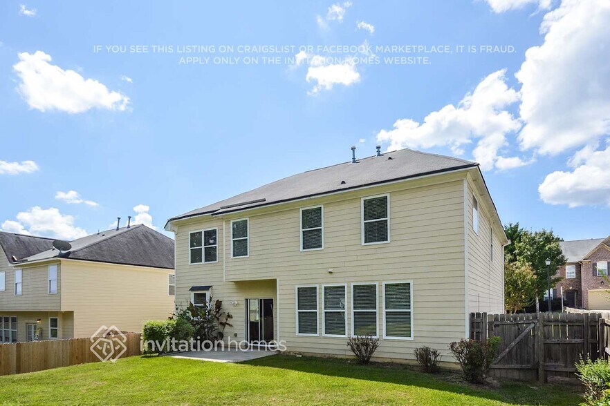 Building Photo - 429 Simonton Oak Ln SE