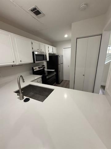 Building Photo - 4122 Wycliff Ave