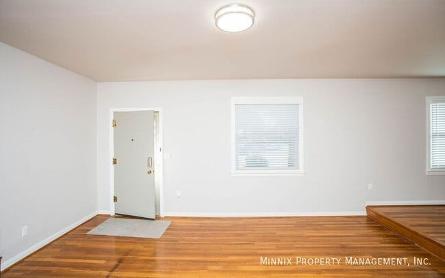 Building Photo - 3212 36th St