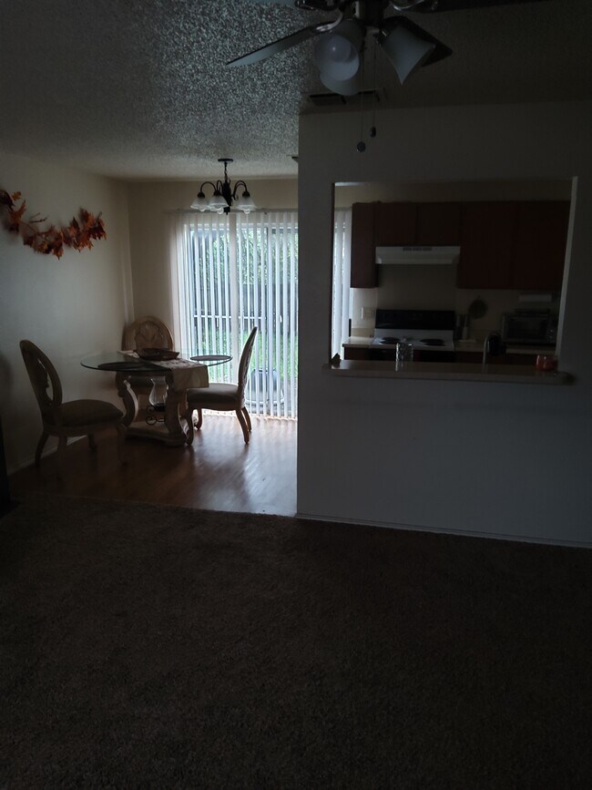 Building Photo - 5604 Rose Dawn