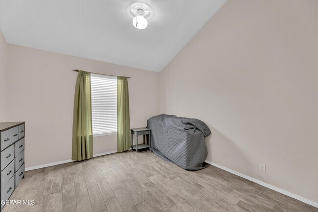 Building Photo - 12521 Paseo Alegre Dr