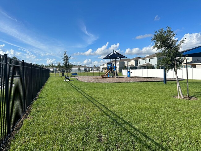 Building Photo - 4 Bedroom House in the Astonia Community