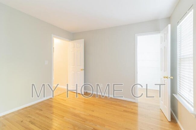 Building Photo - 12417 Ivey Creek Dr