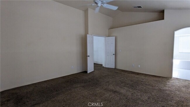 Building Photo - 40342 Corte Campeon