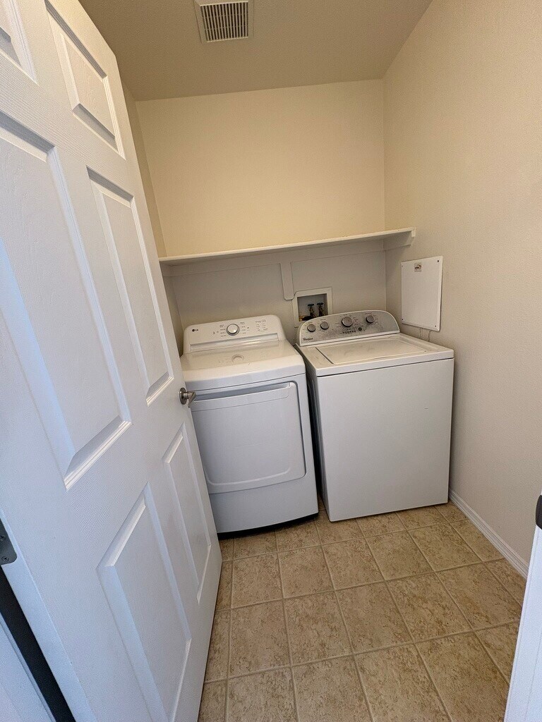 Laundry Room - 8490 Canyon Rim Trl