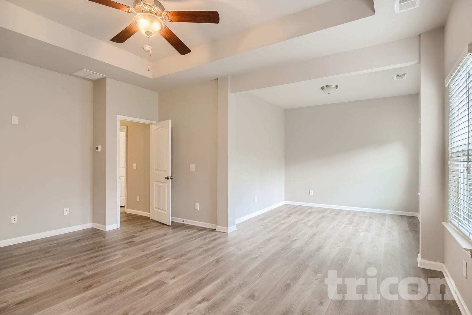 Building Photo - 451 Fredrick Dr