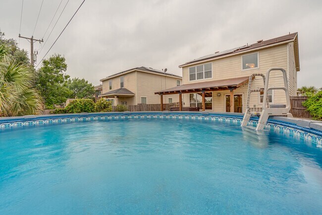 Building Photo - 6308 Parsley Hill