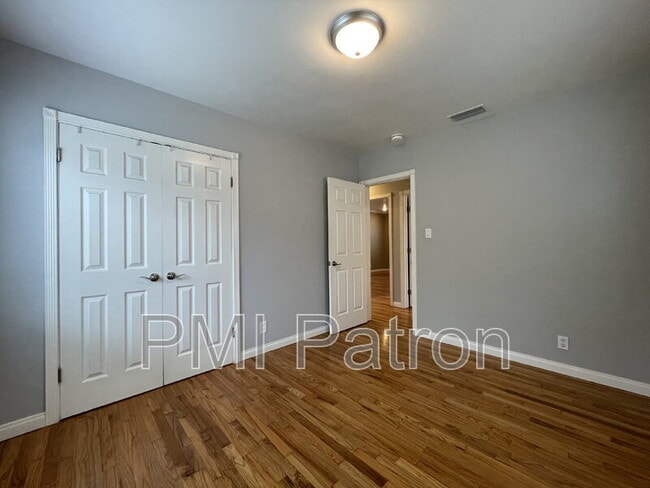 Building Photo - 4233 Redline Dr