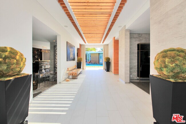 Primary Photo - 3054 Elvido Dr