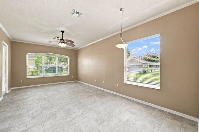 Building Photo - 7505 Wimpole Dr