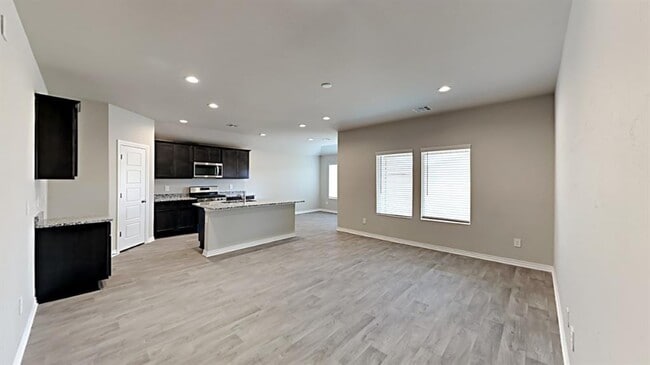 Building Photo - 4304 Colt Dr